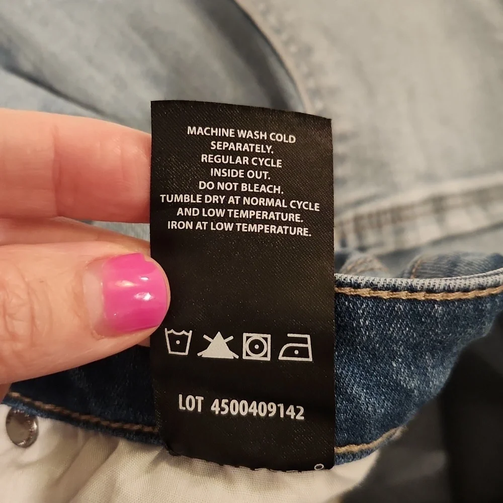 Light wash Buffalo "jess" mid rise skinny distressed jeans size 14! - Picture 6 of 11